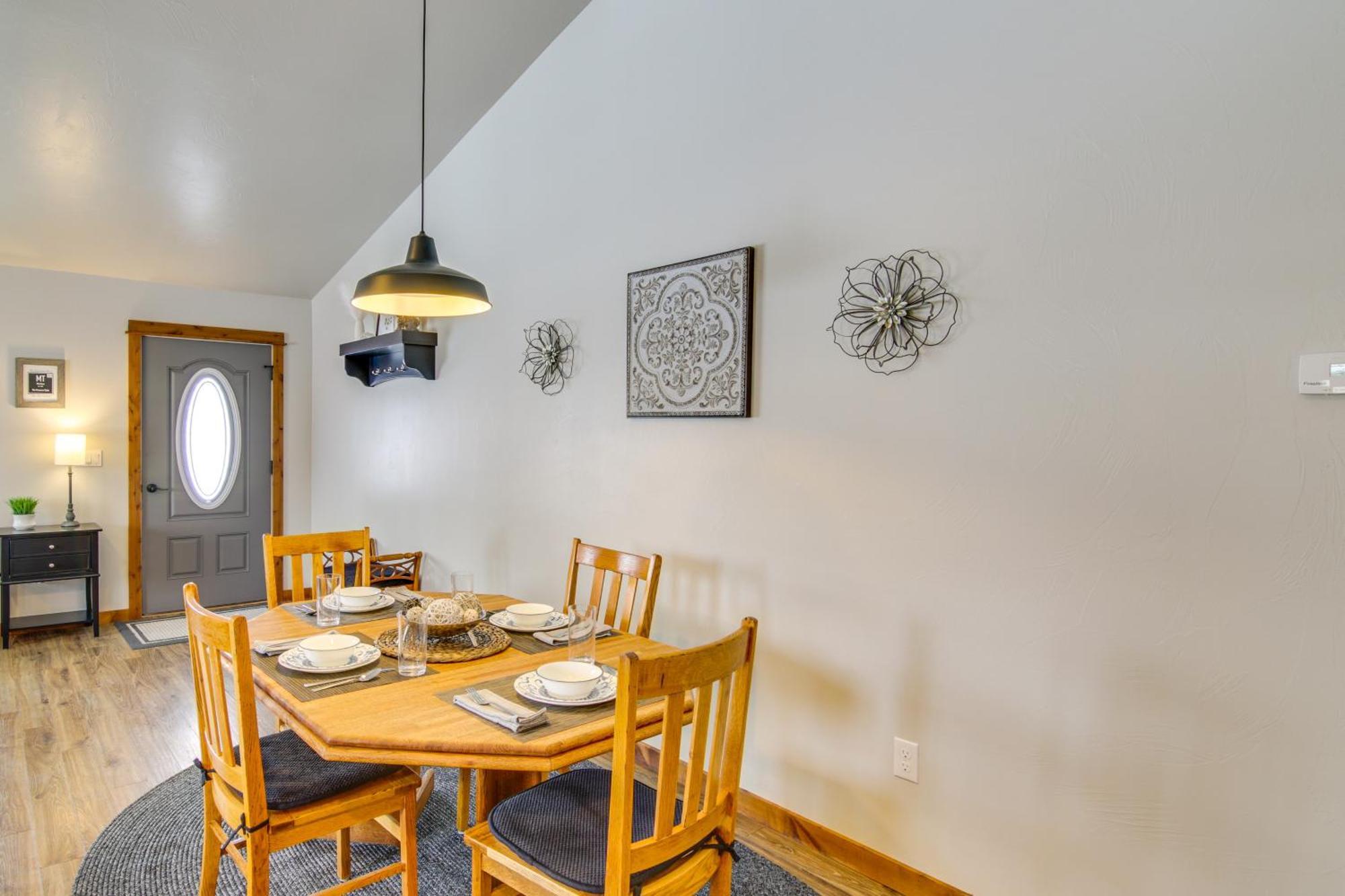 Cozy Belgrade Home Near Skiing, Hiking And Airport! Esterno foto